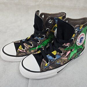 CONVERSE ALL STAR CHUCK TAYLOR Size 1 Dinoverse  Green Camo Dinosaur Print
